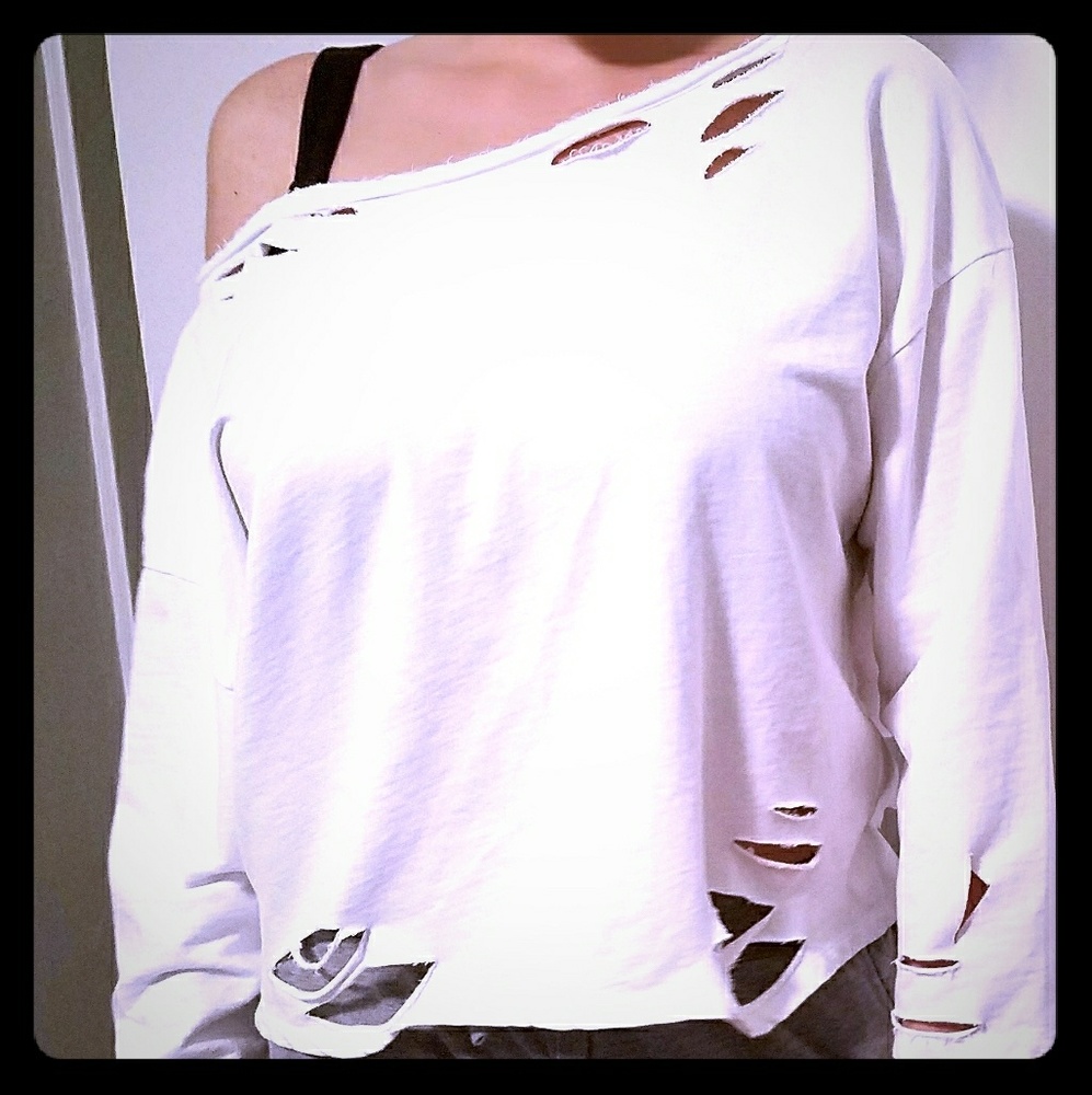 Off the shoulder cropped top sweatshirt destroyed